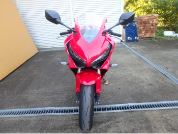 �������� �� ������ �������� Honda CBR650R 2020 ���� 1