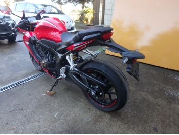 �������� �� ������ �������� Honda CBR650R 2020 ���� 6