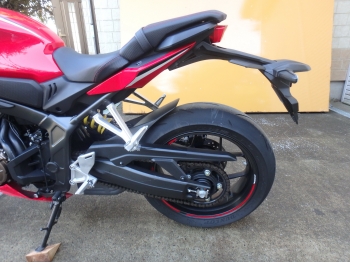 �������� �� ������ �������� Honda CBR650R 2020 ���� 11