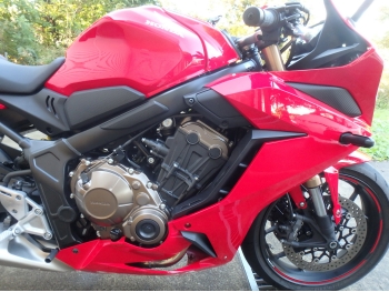 �������� �� ������ �������� Honda CBR650R 2020 ���� 13