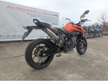     KTM 790 Duke 2023  9