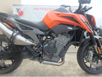     KTM 790 Duke 2023  18