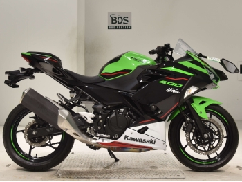     Kawasaki Ninja400-2 2022  2