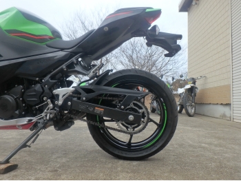     Kawasaki Ninja400-2 2022  16