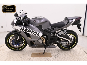 Çàêàçàòü èç ßïîíèè ìîòîöèêë Honda CBR600RR-3 2016 ôîòî 1