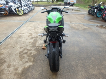     Kawasaki Ninja650A 2022  11