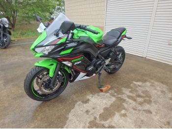     Kawasaki Ninja650A 2022  14