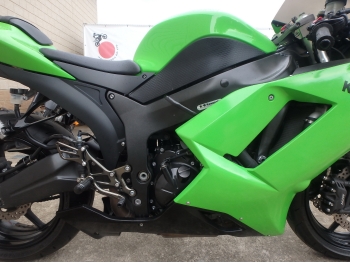     Kawasaki ZX-6R 2007  19