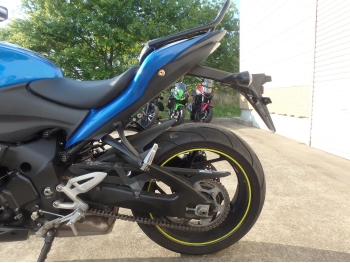 Çàêàçàòü èç ßïîíèè ìîòîöèêë Suzuki GSX-S1000F 2015 ôîòî 17