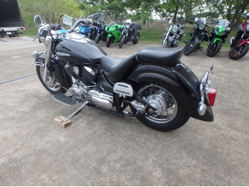 Çàêàçàòü èç ßïîíèè ìîòîöèêë Yamaha XVS1100 DragStar Classic 2006 ôîòî 12
