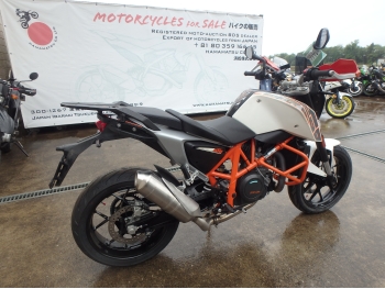     KTM 690 Duke 2014  10