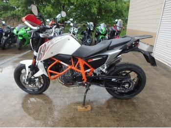     KTM 690 Duke 2014  13