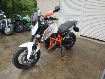     KTM 690 Duke 2014  14