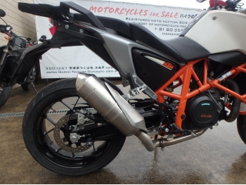     KTM 690 Duke 2014  18
