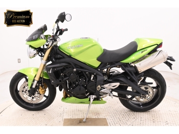     Triumph Street Triple 2009  1
