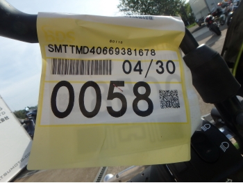     Triumph Street Triple 2009  4