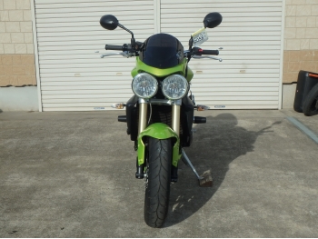     Triumph Street Triple 2009  6