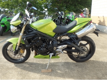     Triumph Street Triple 2009  12