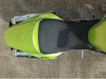     Triumph Street Triple 2009  23