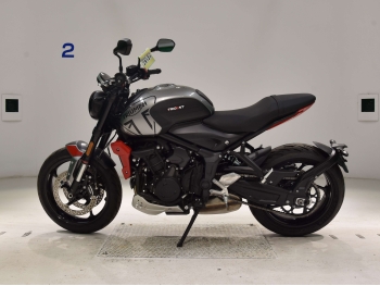 Çàêàçàòü èç ßïîíèè ìîòîöèêë Triumph Trident 660 2022 ôîòî 1