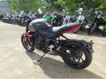 Çàêàçàòü èç ßïîíèè ìîòîöèêë Triumph Trident 660 2022 ôîòî 11