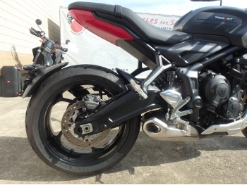 Çàêàçàòü èç ßïîíèè ìîòîöèêë Triumph Trident 660 2022 ôîòî 17