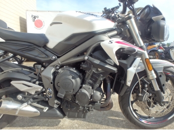 Çàêàçàòü èç ßïîíèè ìîòîöèêë Triumph Street Triple S 2021 ôîòî 18