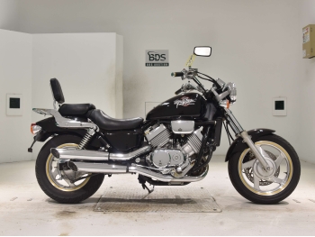 Çàêàçàòü èç ßïîíèè ìîòîöèêë Honda Magna750 1996 ôîòî 2