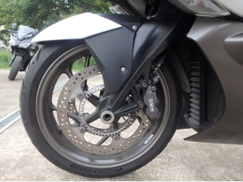     BMW K1600GT 2012  13