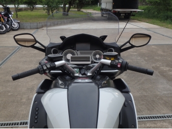     BMW K1600GT 2012  19