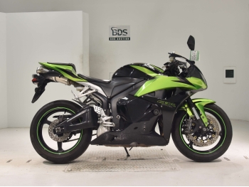 Çàêàçàòü èç ßïîíèè ìîòîöèêë Honda CBR600RR-3 2009 ôîòî 2
