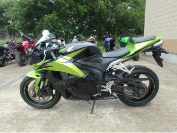 Çàêàçàòü èç ßïîíèè ìîòîöèêë Honda CBR600RR-3 2009 ôîòî 11