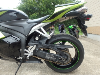 Çàêàçàòü èç ßïîíèè ìîòîöèêë Honda CBR600RR-3 2009 ôîòî 15