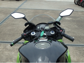 Çàêàçàòü èç ßïîíèè ìîòîöèêë Honda CBR600RR-3 2009 ôîòî 20