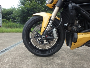     Ducati Streetfighter848 2011  14
