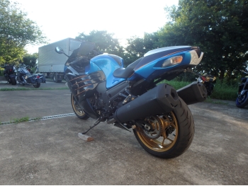     Kawasaki ZX-14RA   ZZR1400A 2012  11
