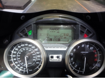     Kawasaki ZX-14RA   ZZR1400A 2012  20