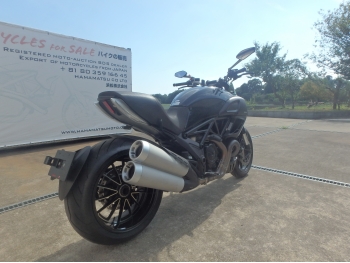     Ducati Diavel 2012  8