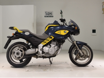     BMW F650CS 2003  2