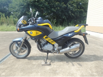     BMW F650CS 2003  12