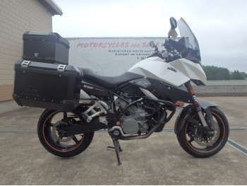     KTM 990 Supermoto T 2012  8