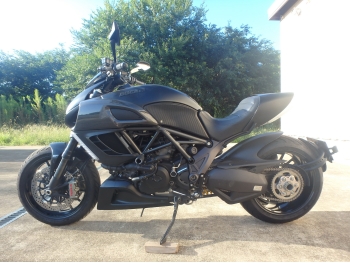 Çàêàçàòü èç ßïîíèè ìîòîöèêë Ducati Diavel Dark 2012 ôîòî 12