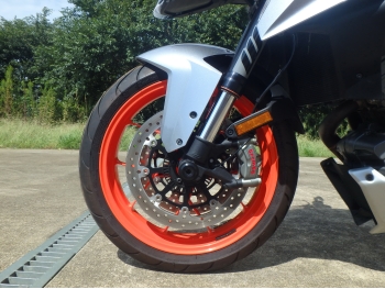 Çàêàçàòü èç ßïîíèè ìîòîöèêë KTM 1290 Super Duke GT 2018 ôîòî 14