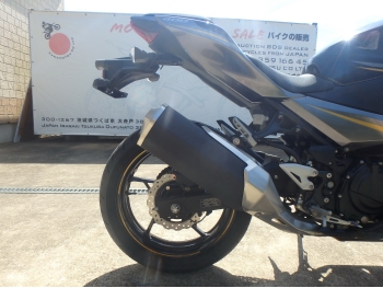 Çàêàçàòü èç ßïîíèè ìîòîöèêë Kawasaki Ninja400-2 2022 ôîòî 17