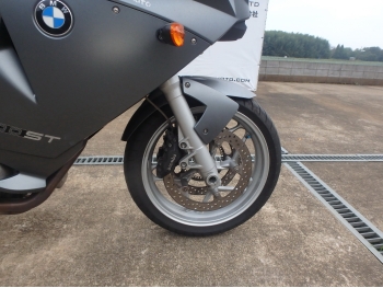     BMW F800ST 2007  19