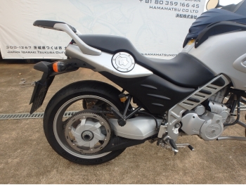     BMW F650CS 2004  17