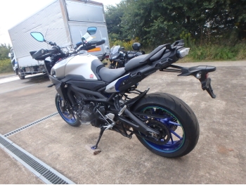     Yamaha MT-09 Tracer 2016  11