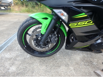     Kawasaki Ninja650A 2019  13