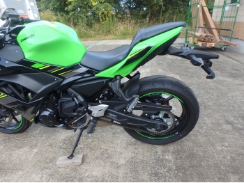     Kawasaki Ninja650A 2019  15