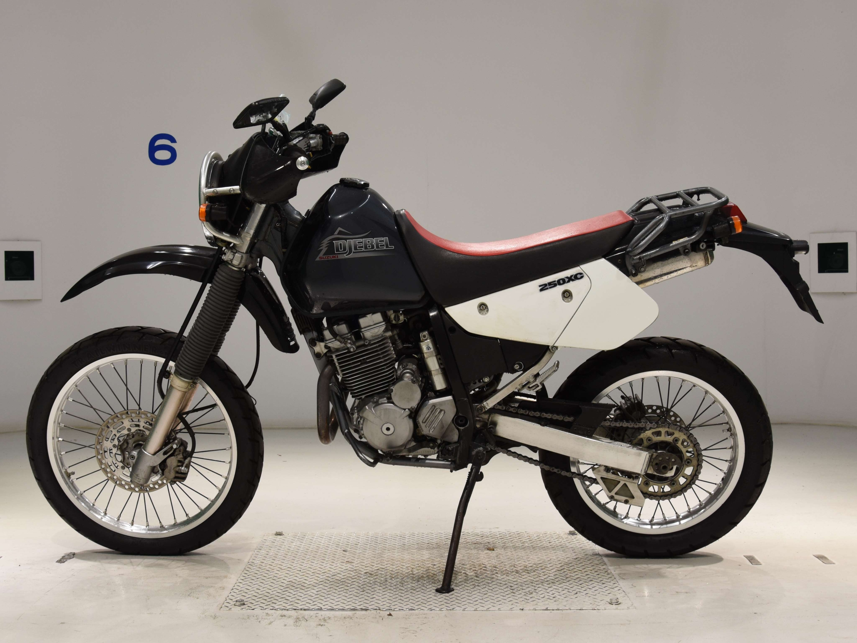Buy bike Suzuki Djebel250XC DR250 2004 ôîòî 1